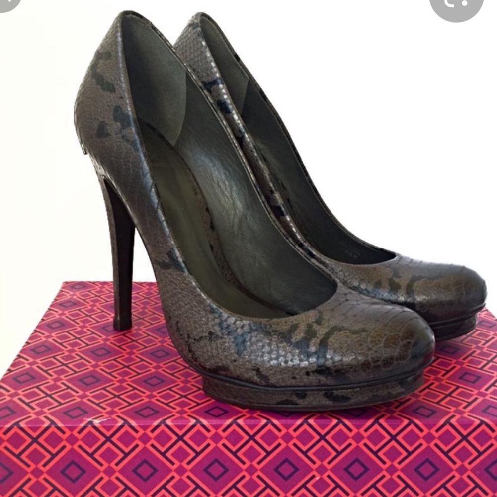 Tory Burch Jude Snakeskin Pump